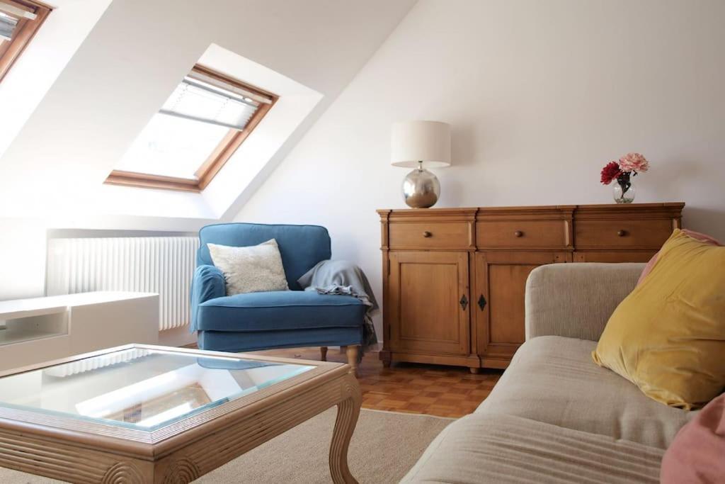 Precioso Apartamento Wifi, Aparcamiento, Piscina En 利亚内斯 外观 照片