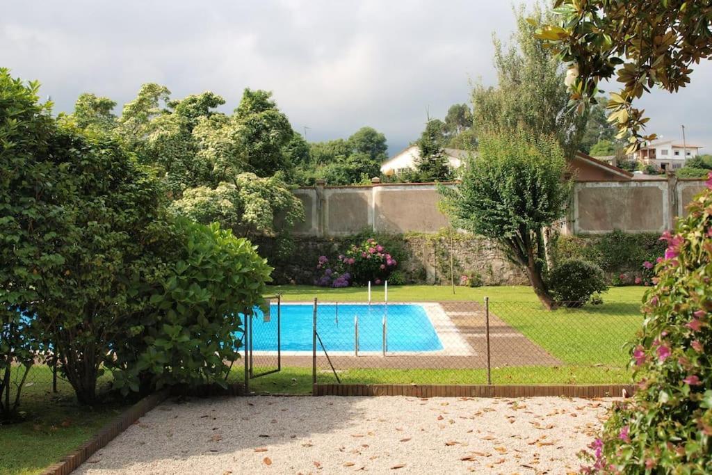 Precioso Apartamento Wifi, Aparcamiento, Piscina En 利亚内斯 外观 照片